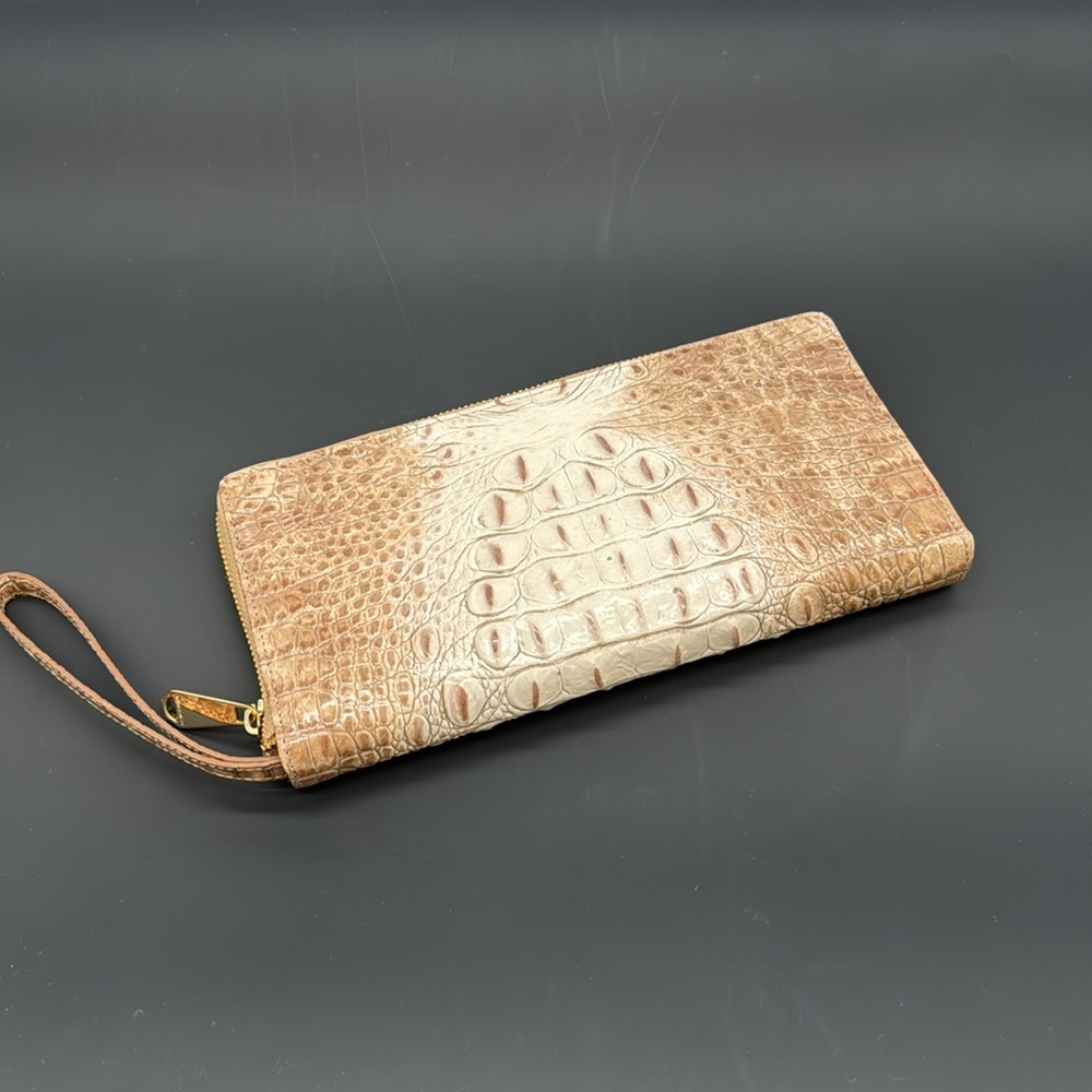 Brahmin Wristlet